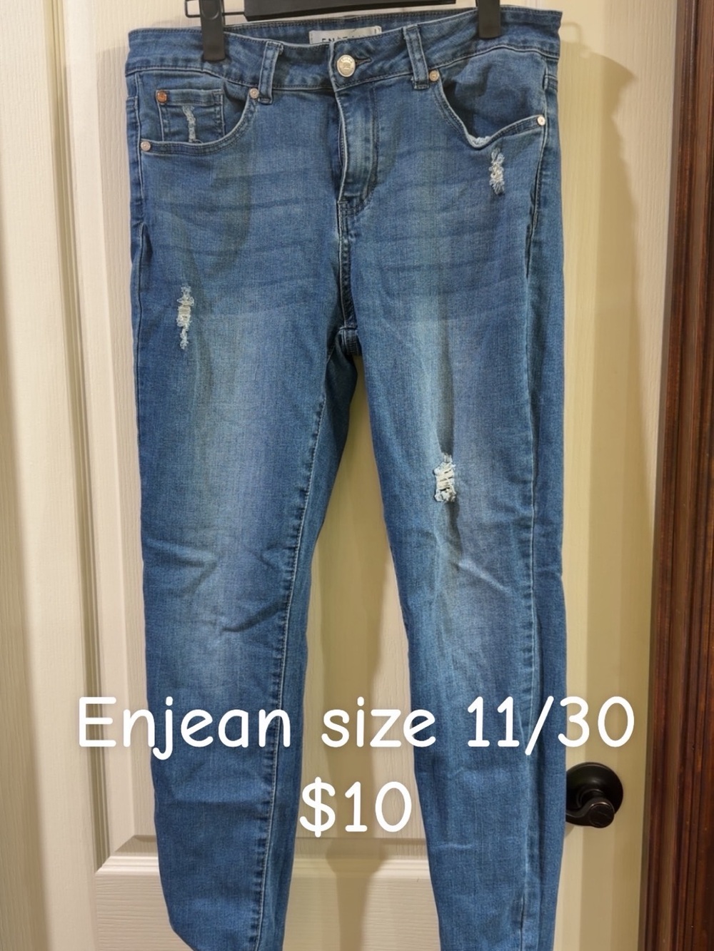 Enjean Women's Distressed Skinny Jeans in Blue - Size 11/30